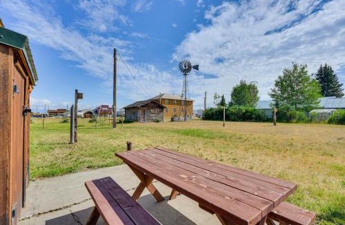 Wisdom House | Southwest Montana Ski Country: Family Cabin Escape