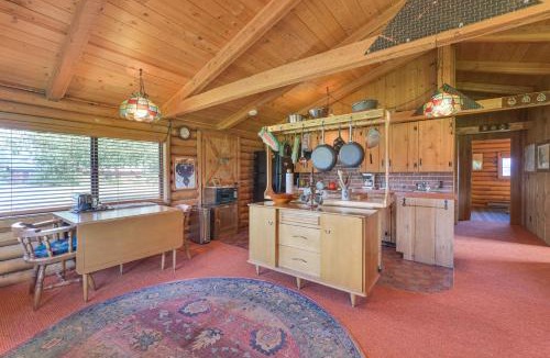 Wisdom House | Southwest Montana Ski Country: Family Cabin Escape