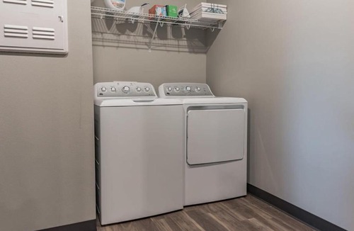Ames Apartment | Spacious 2BR Suite Plus Patio Near Iowa State
