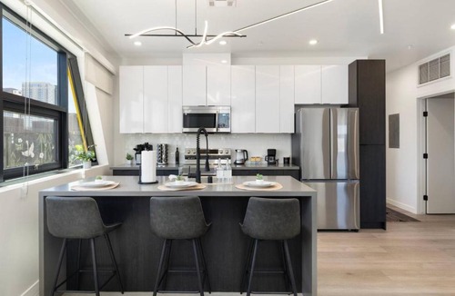 Evans Churchill Apartment | Spacious 2BR Suite with Fast Fiber Near Downtown PHX