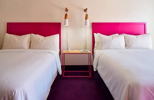 Sonora Sunrise Hotel | Spacious 3 Units! Feel the Mountain Breeze and Enjoy the Pool Access!