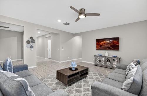 Litchfield Park House | Spacious 4BR Retreat Sleeps 8 Near Spring Training