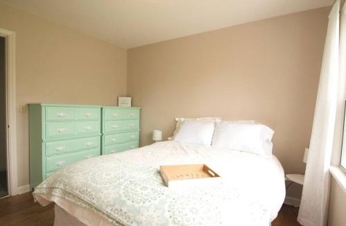 Oak Harbor House | Spacious 5BR 2BA Home - Fenced Yard, BBQ, Fire Pit