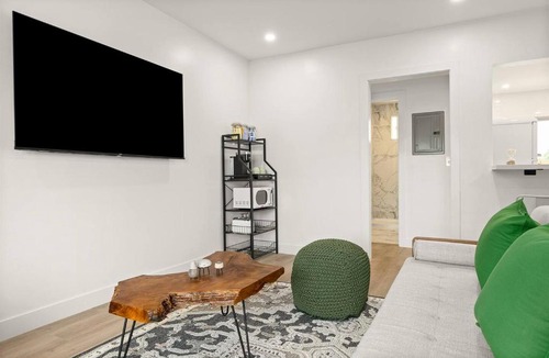 Pasadena Apartment | Spacious Apt w/1BR - City Center