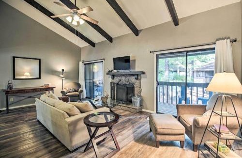 Pinetop House | Spacious Apt w Fireplace, Close to Lakes