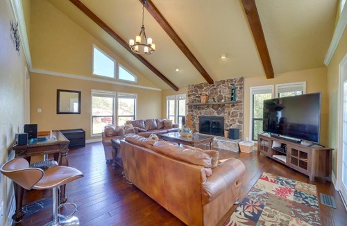 Fort Smith House | Spacious Arkansas Abode w/Balcony & Fire Pit!