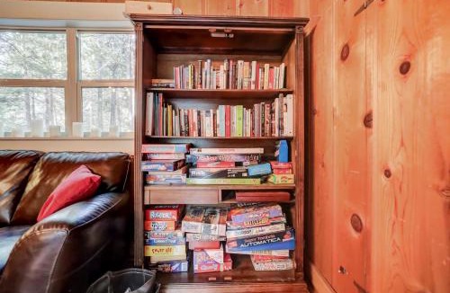 Mill Creek House | Spacious Classic Cabin Retreat- near Lassen