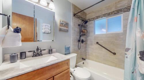 Twin Lakes House | Spacious Family Home with King Beds and Big Yard