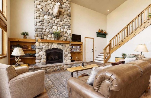 McCall House | Spacious McCall Home Near Golf Course