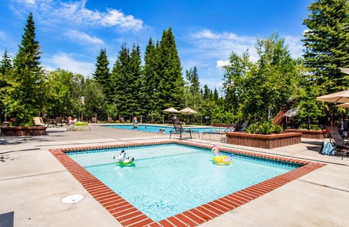 McCall House | Spacious McCall Home Near Golf Course