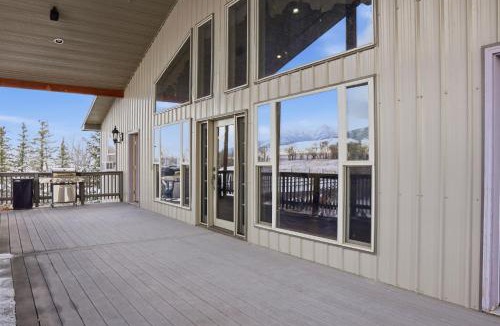 Cameron House | Spacious Retreat Near Yellowstone home