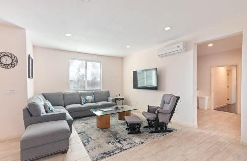 Poway House | Spacious Single Level Home In Poway
