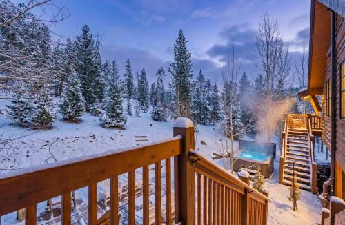 Breckenridge House | Spacious Ski Townhome with Game Room Fun