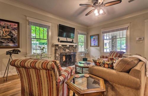 Hot Springs House | Spacious & Updated 1920's HSNP Craftsmen Home