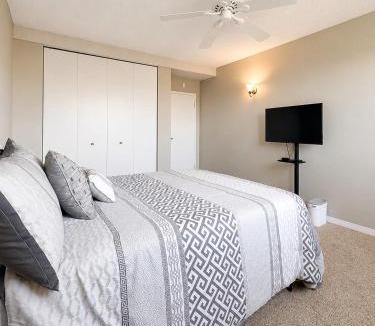 Downtown Tulsa Apartment | Spacious1 Br Downtown View Near River Experiences