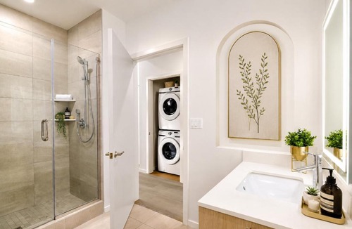 Waterfront Apartment | Splendid Executive Suites