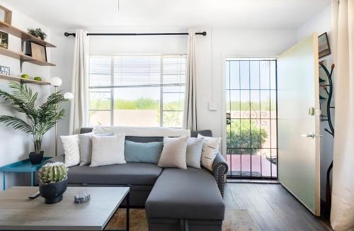 Tucson Apartment | Spring Escape 1BR by UA DT Just 2 Min to Banner