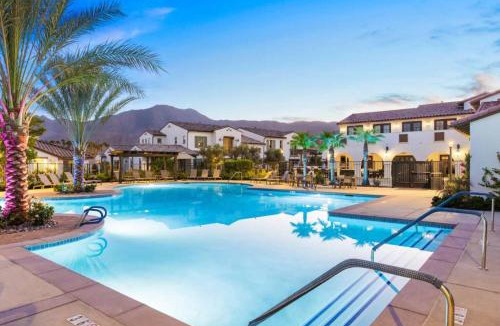 La Quinta House | Spring Golf Retreat - PGA West - Golf Cart