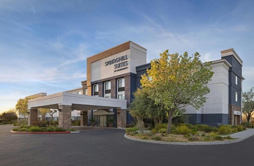 Lancaster Hotel | SpringHill Suites by Marriott Lancaster Palmdale