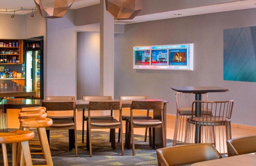 Bridgeton Hotel | SpringHill Suites St. Louis Airport/Earth City