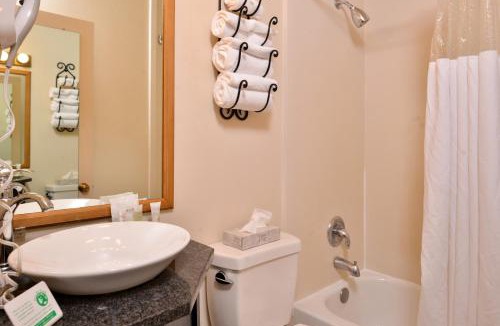 West Yellowstone Hotel | Stage Coach Inn