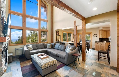 Tahoe Village House | Stage Coach Run home