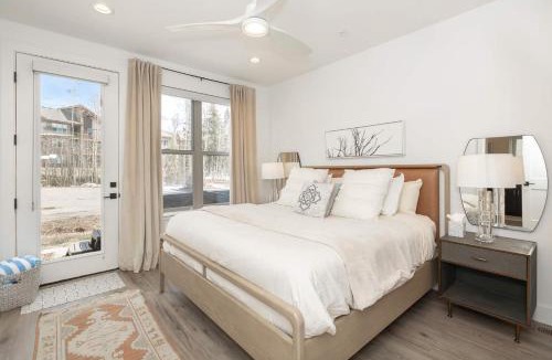Rendezvous House | Stage Coach