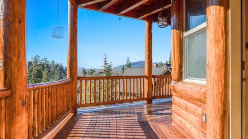 Castle Glen Estates House | Starlight Retreat by AvantStay