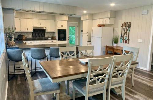 Markville House | Starry Night