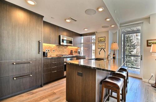 Downtown Park City Apartment | Stay Amidst Main Street Park City; Skiing Shopping dining and nightlife Right Out Your Front Door