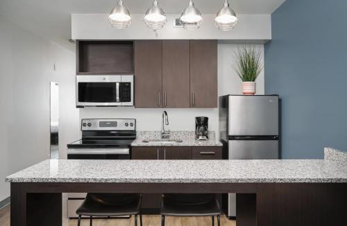 Yuma Hotel | stayAPT Suites Yuma