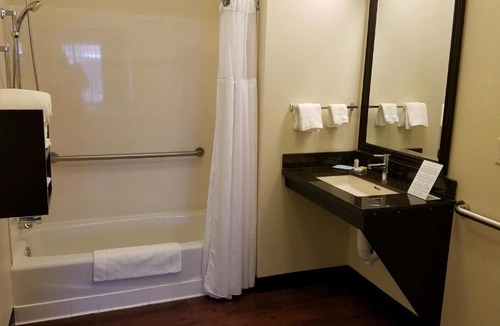 Sioux Falls Hotel | Staybridge Suites Sioux Falls at Empire Mall by IHG