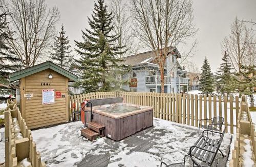 Steamboat Springs House | Steamboat Springs Condo w/Hot Tub & Ski Bus!