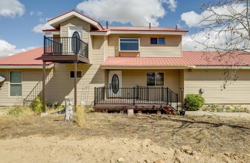 Lapoint House | Steinaker State Park w/Fireplace: Vernal Getaway!