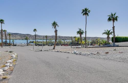 Lake Havasu City House | Steps to Beach: Lake Havasu City Home w/Grill!