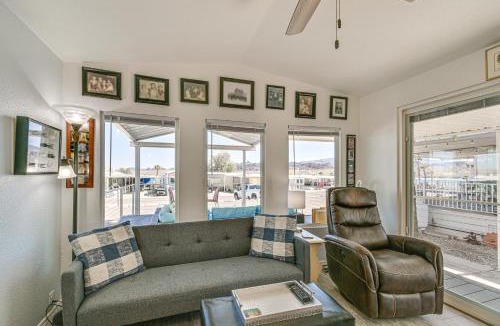 Lake Havasu City House | Steps to Beach: Lake Havasu City Home w/Grill!