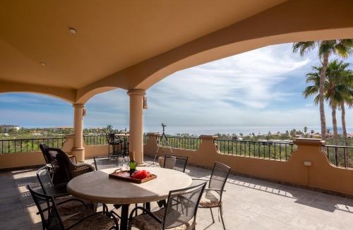 Cabo Bello House | Steps to Sand: Ocean-View Cabo Home w/Heated Pool