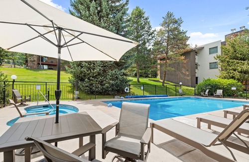 Snowmass Village Condo | Steps To Snowmass Base Village! Hot Tub, Pool & Mountain Access! Patio W/Grill, Covered Parking