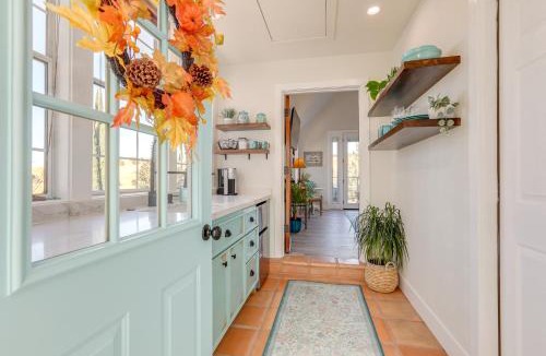 Sutter Creek House | Steps to Sutter Creek: Chic Wine Country Cottage