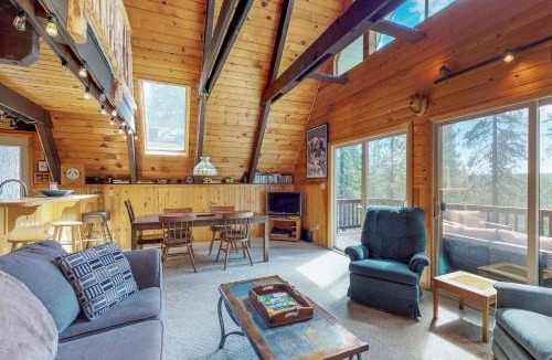 Arnold House | Stiles Mountain Hideaway