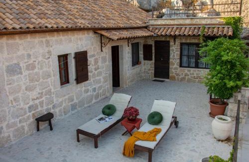 Karuc Apartment | Stone Villa Oblun