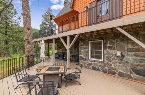 Hill City House | Stones Throw