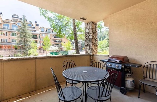 Beaver Creek Condo | Strawberry Park On The Slopes In Beaver Creek Ski-In/Ski-Out