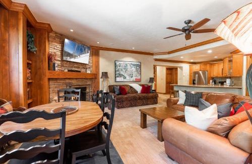 Beaver Creek Apartment | Strawberry Park Ski-in Ski-Out Condo Close to Chairlift
