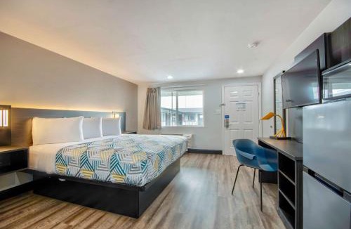 Downtown Hotel | Studio 6 Eureka CA Old Town