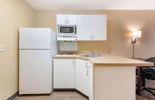 Eagan Hotel | Studio 6 Extended Stay Minneapolis Airport Eagan MN