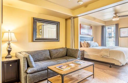 Steamboat Springs Apartment | Studio at Resort w/Hot Tub + Winter Gondola Access