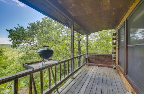 Eureka Springs Apartment | Studio w/Mtn Views, 1 Mi to Thorncrown Chapel!