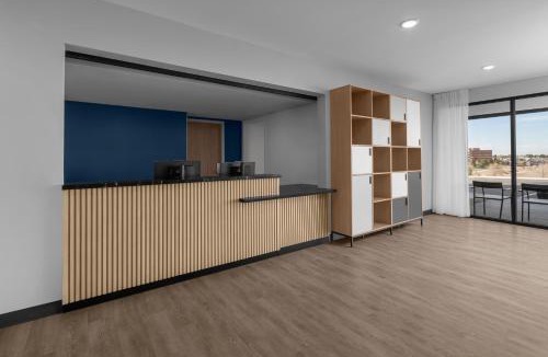 Englewood Hotel | StudioRes by Marriott Denver Tech Center