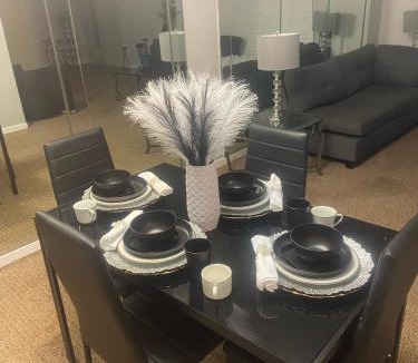 Matteson Apartment | Stunning Brick Tri Level Home 420 friendly